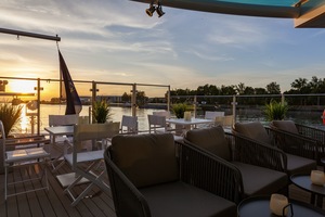 River Terrace